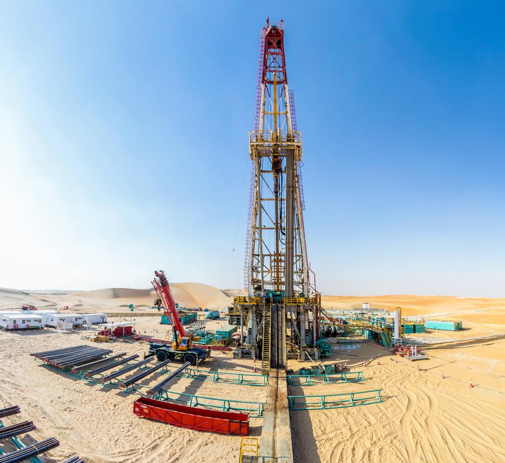 Onshore well drilling rig in Iraq